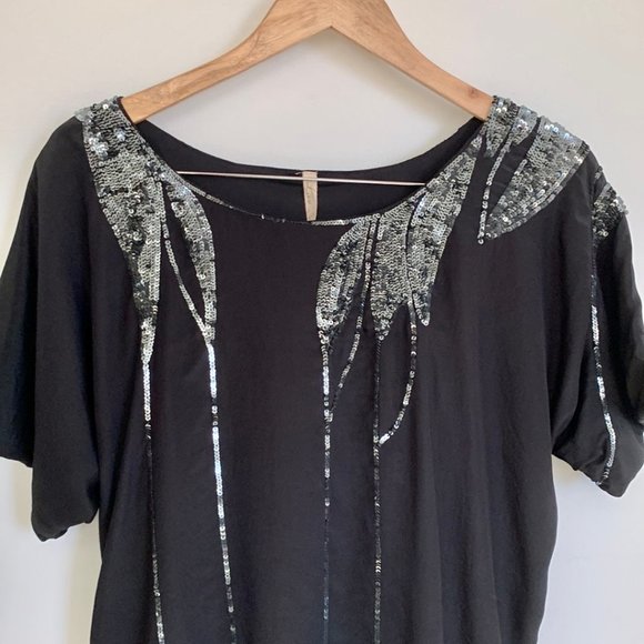 Love Sam Silk Crepe and Sequin dressy top - Picture 11 of 11